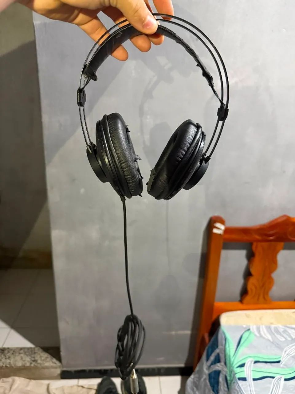 Fone AKG K52