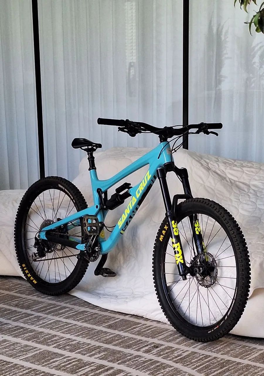 Vendo Santa Cruz Nomad 27.5 L - Foto 3