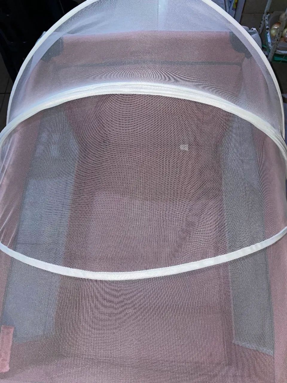 Vendo berço cercadinho rosa. - Foto 4