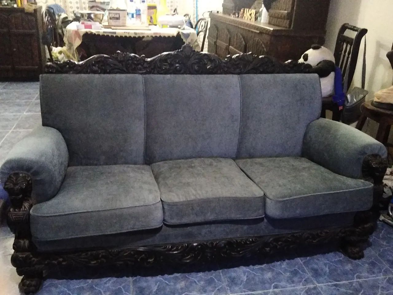 Poltrona pata de leão 