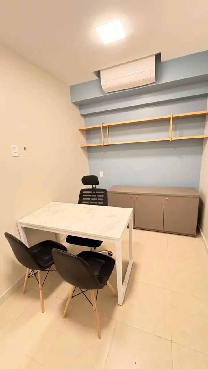 ALUGO SALA COMERCIAL NO PÁTIO JARDINS MOBILIADA ANDAR ALTO - Foto 3
