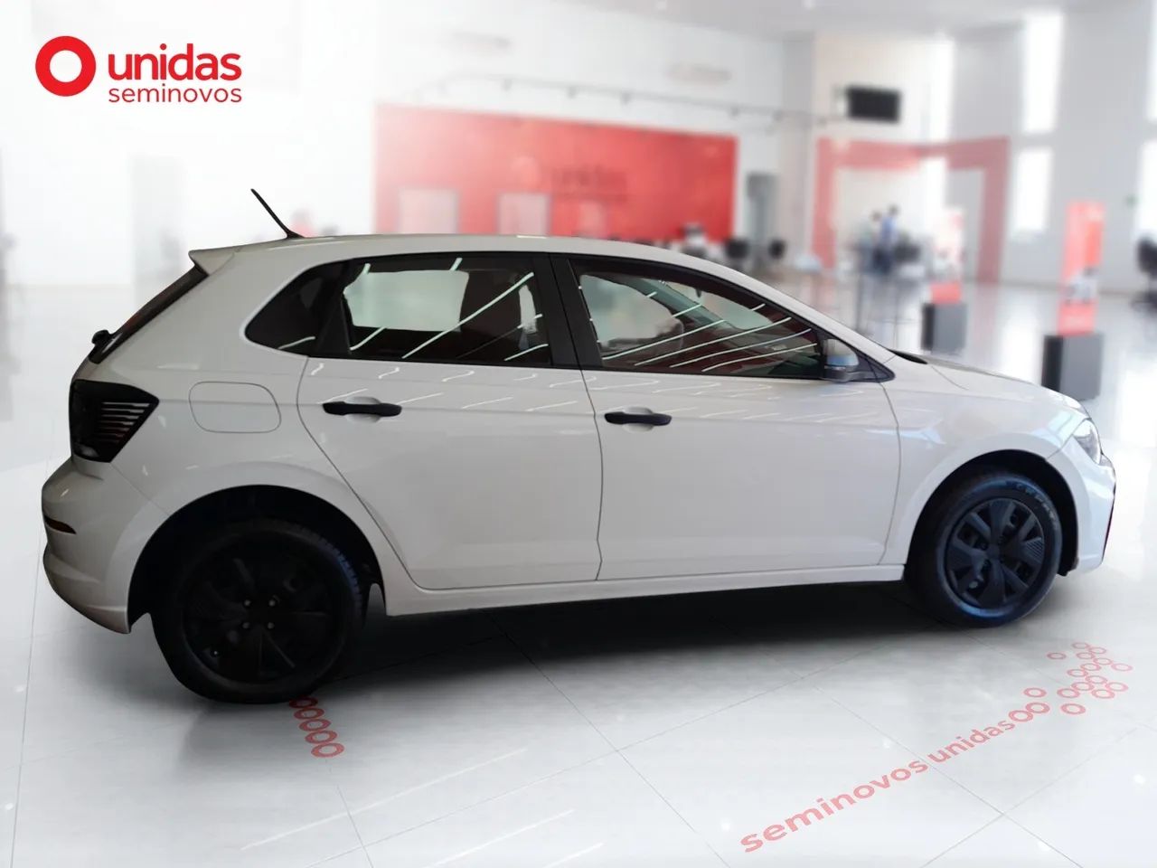 Volkswagen Polo Track 1.0 Flex 12V 5p, foto 6 de 16