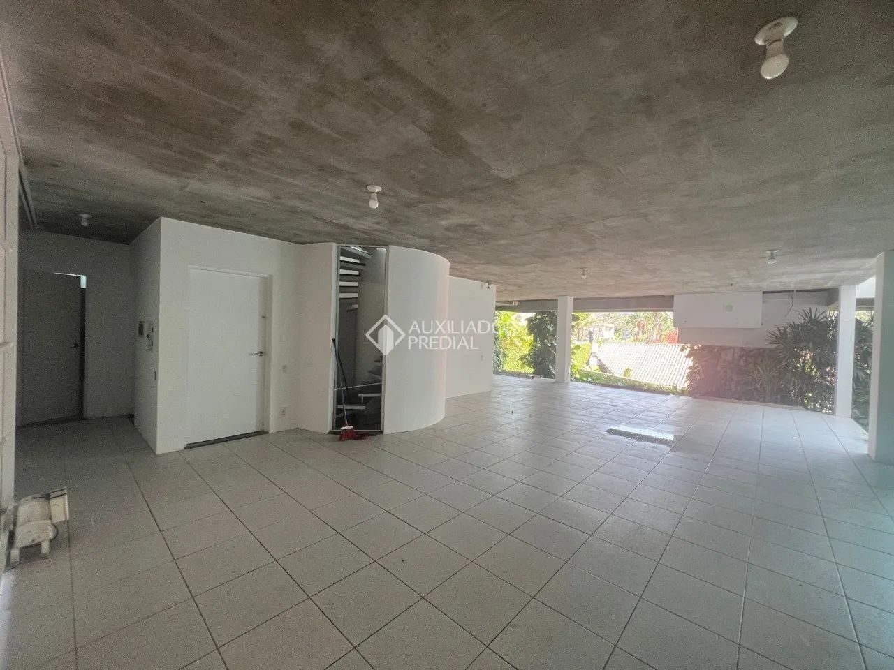 Casa no Jd. Saulo Ramos Canto da Lagoa da Conceição - Florianópolis - Foto 3