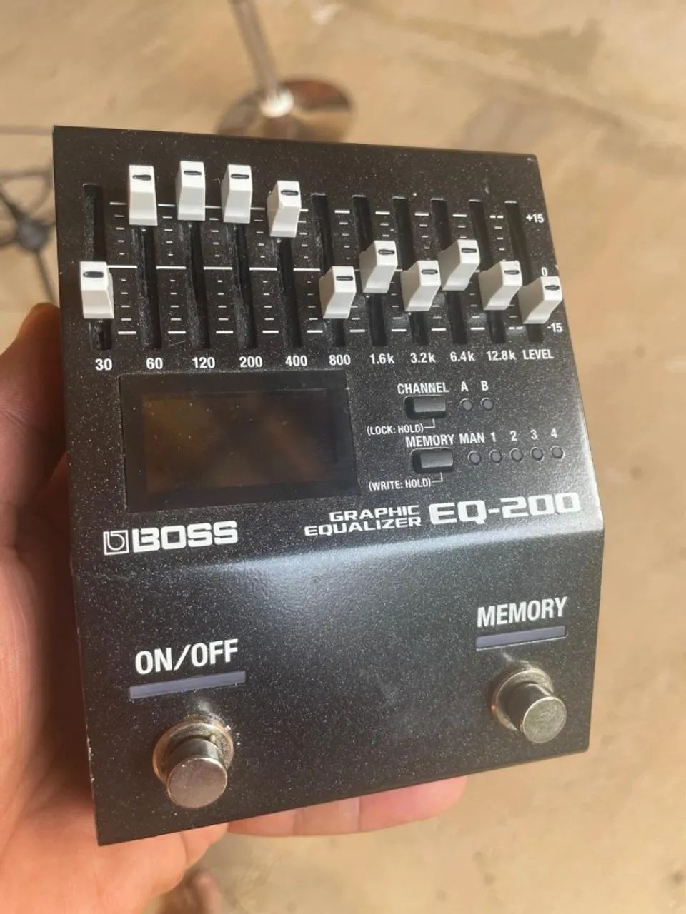 Pedal Boss EQ 200 - Foto 3