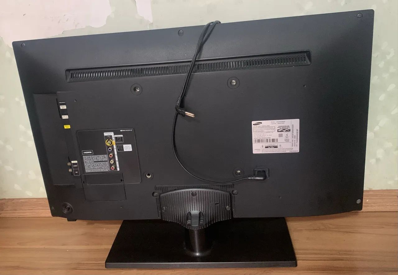 TV Samsung 32 LED  - Foto 2