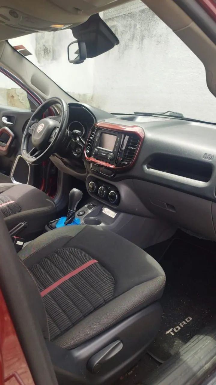 Fiat Toro Opening ED. Plus 1.8 16V Flex Aut. 2017 - Foto 2