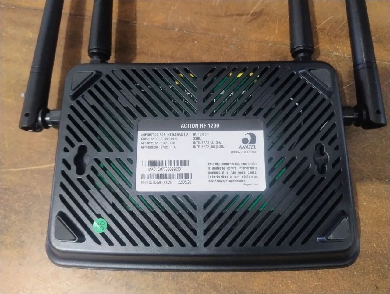 Roteador Intelbras 4 antenas