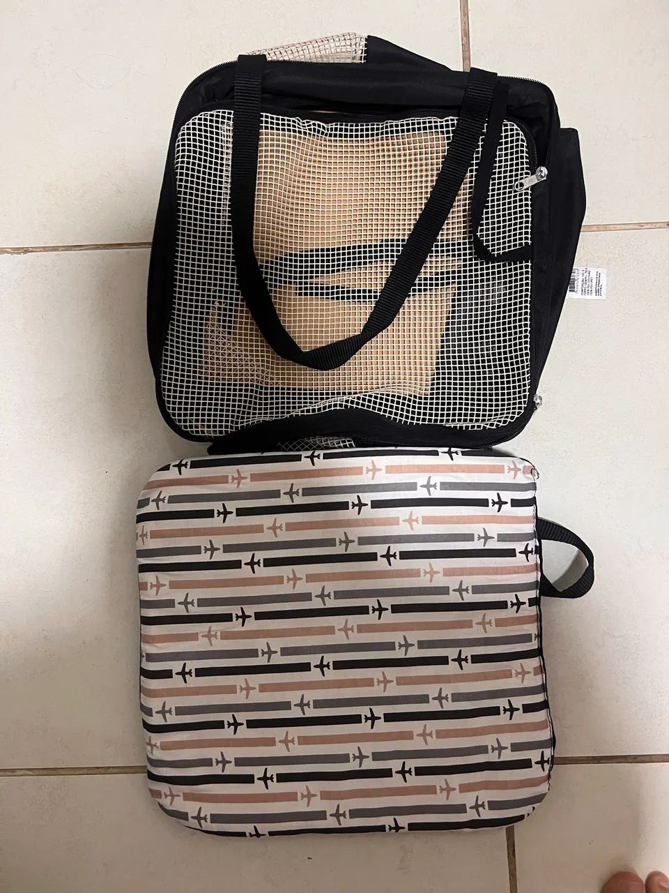 São Pet Bolsa Aerial Para Transporte De Cães E Gatos Em Avião - Preta - Foto 3