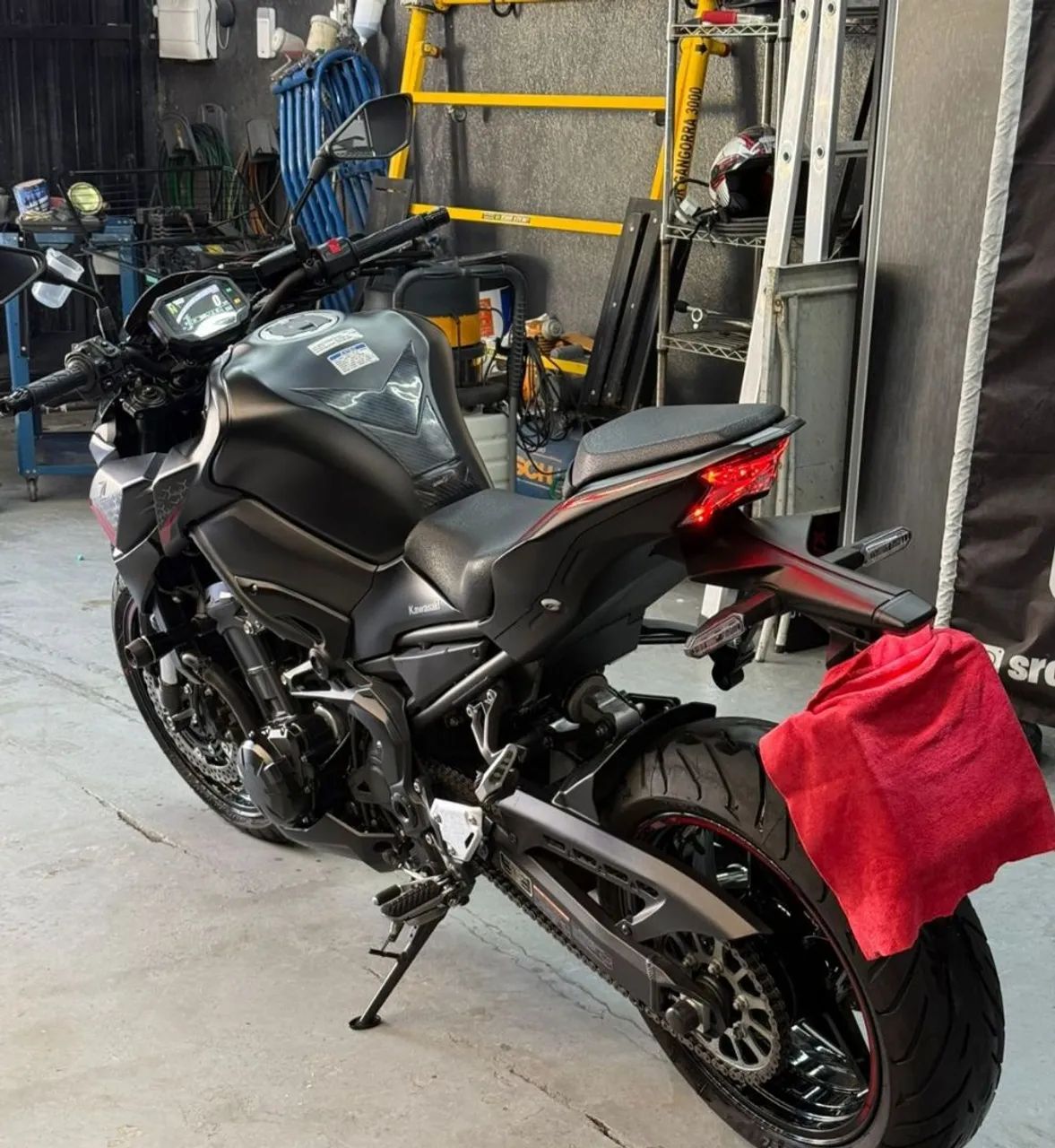 MOTO IMPECÁVEL! É PEGAR E ANDAR - Foto 2