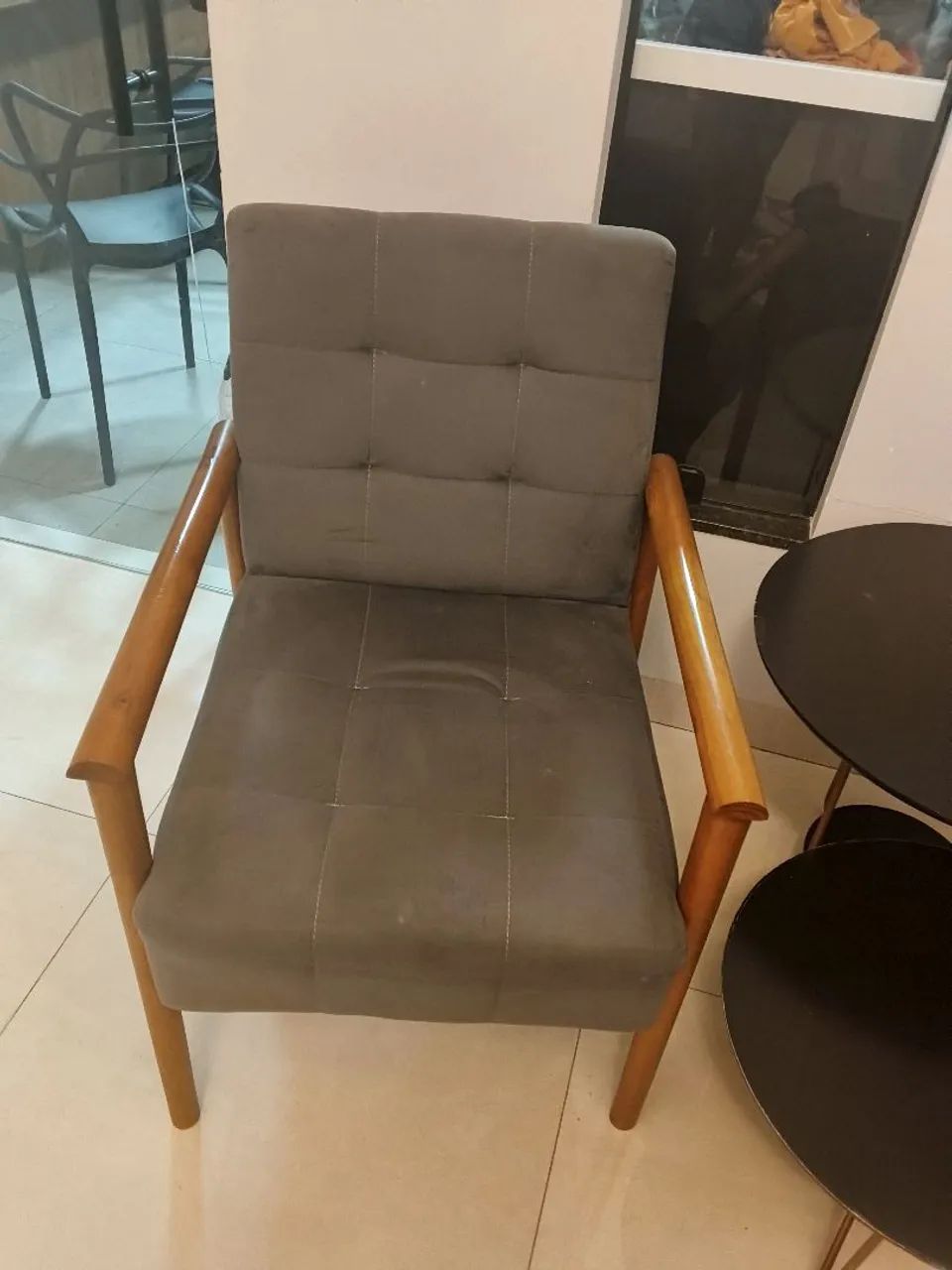 Poltronas e Mesinhas de centro - Foto 3