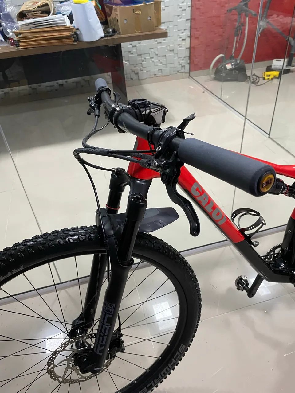 Vendo Caloi elite carbon Fs - Foto 3