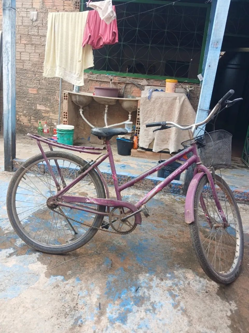 Bicicleta Aro 26 Urbana com Cestinha e Bagageiro - Foto 2
