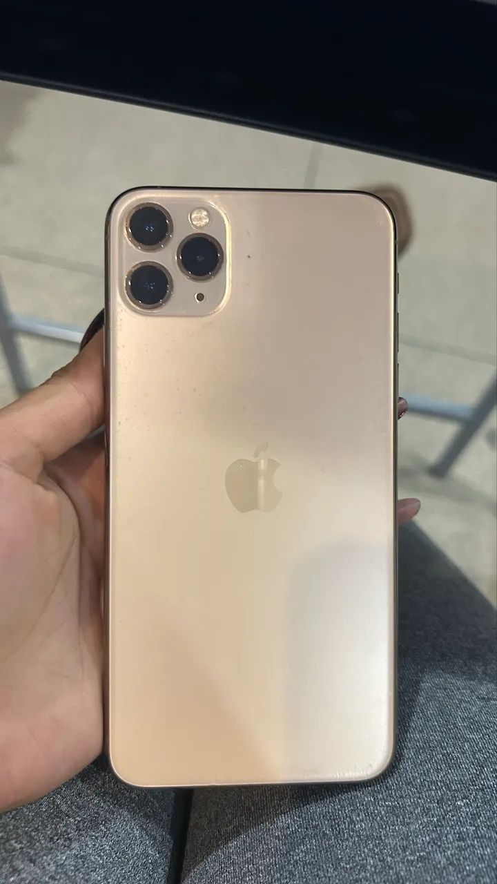 iPhone 11 Pro Max - Foto 4
