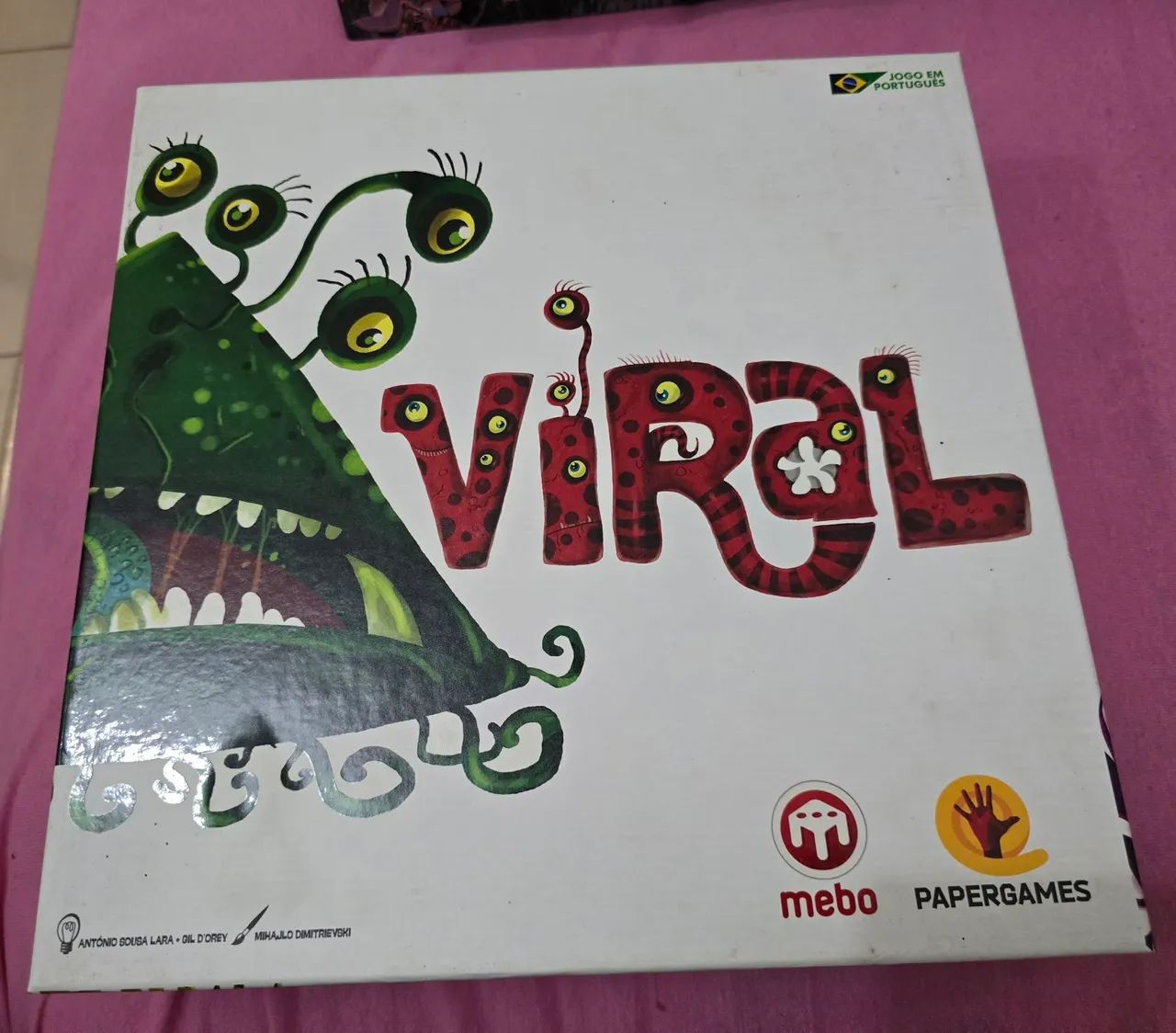Viral - jogo de tabuleiro
