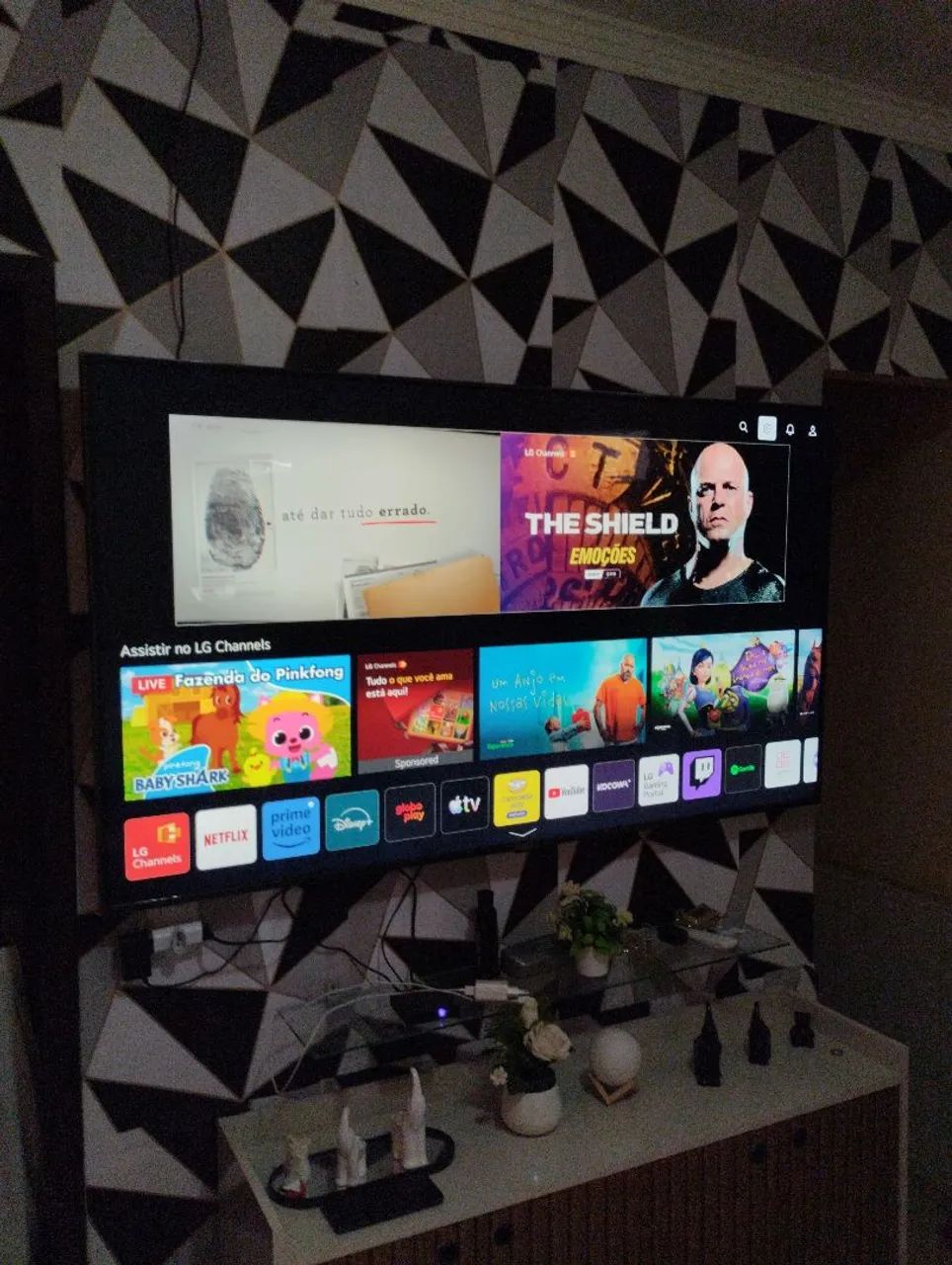 VENDO TV LG SMART 65 POLEGADAS LED 4K WEBOS - Foto 3