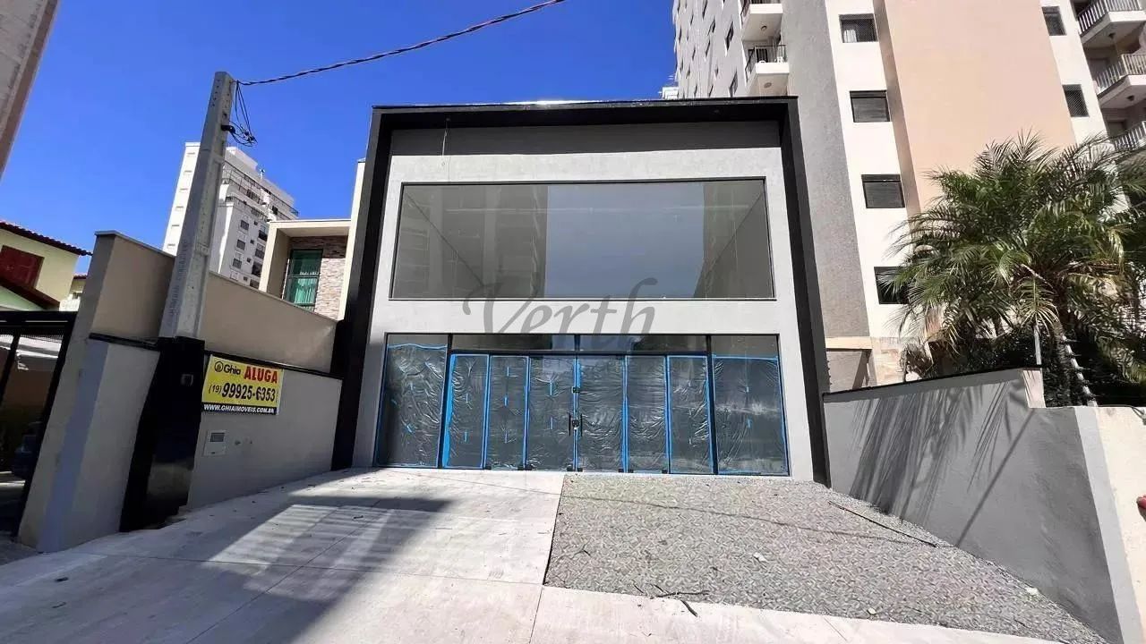 Salão Comercial no Cambuí Campinas com Mezanino e 472m²