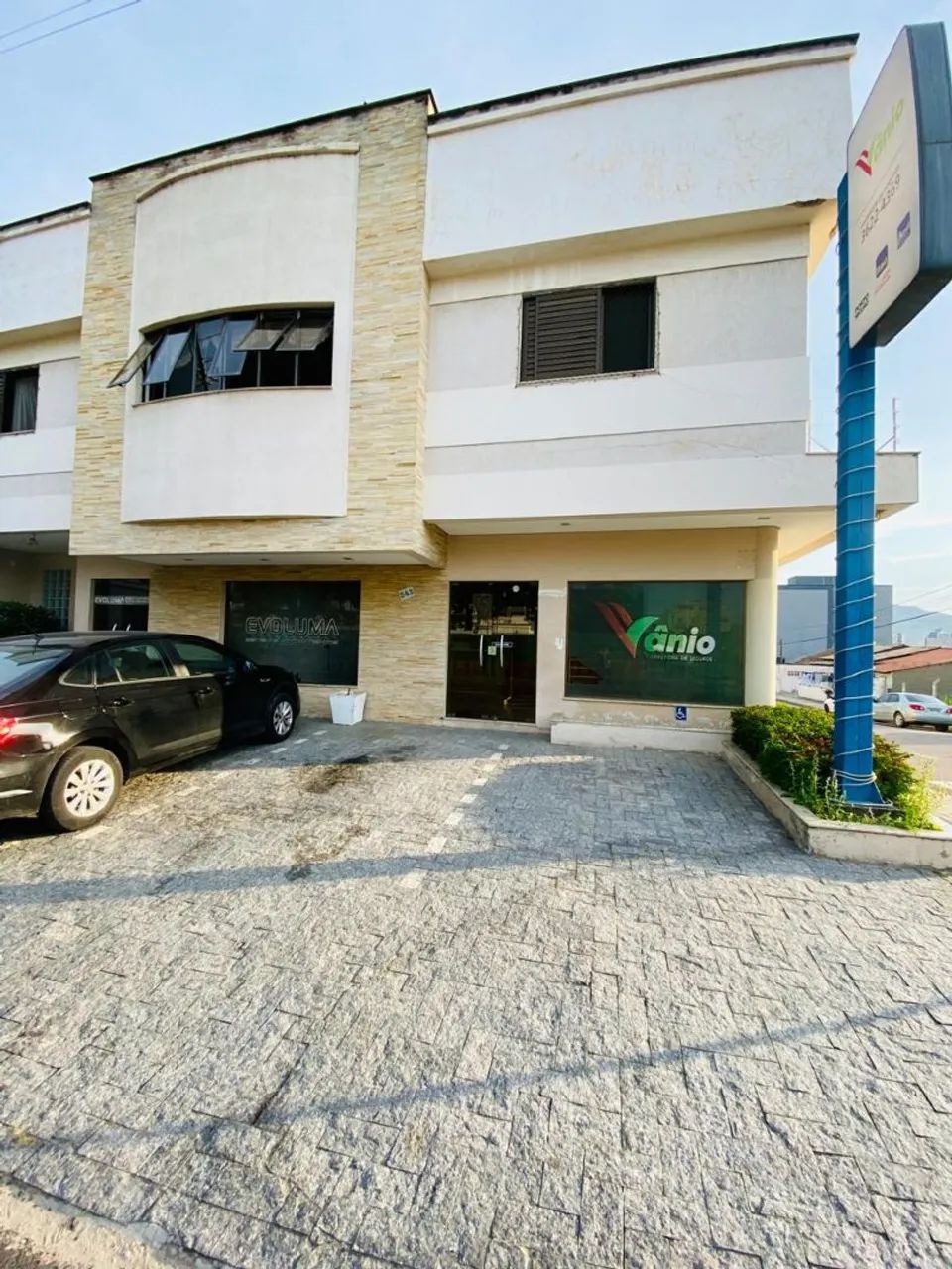 Alugo sala Comercial Humaitá Tubarão.