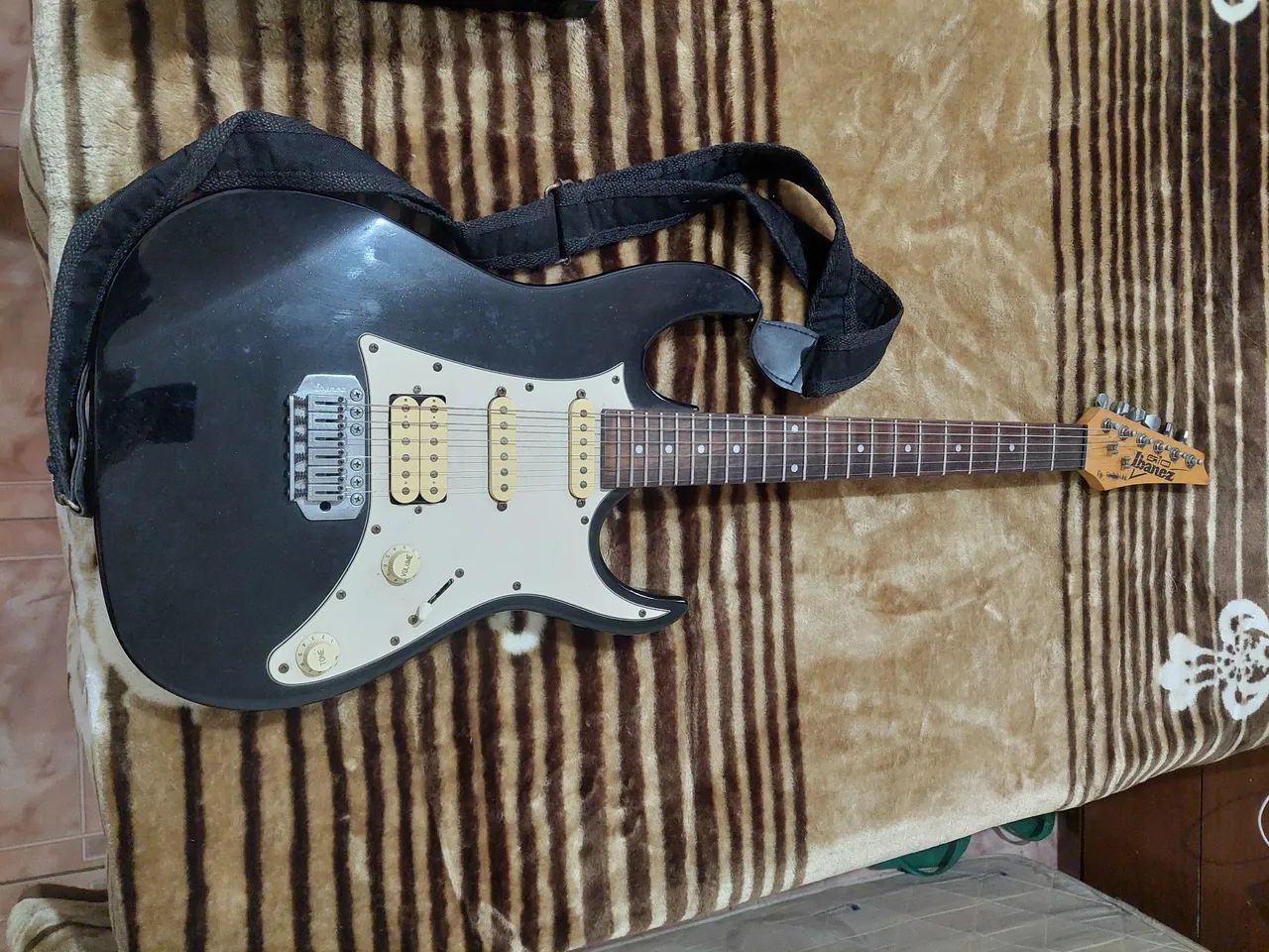 Guitarra ibanes  - Foto 5