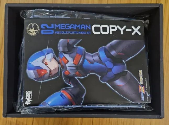 Lote 2x Mega Man Zero: Copy X + Zero - Model Kit Eastern Model (Lacrados) - Foto 2