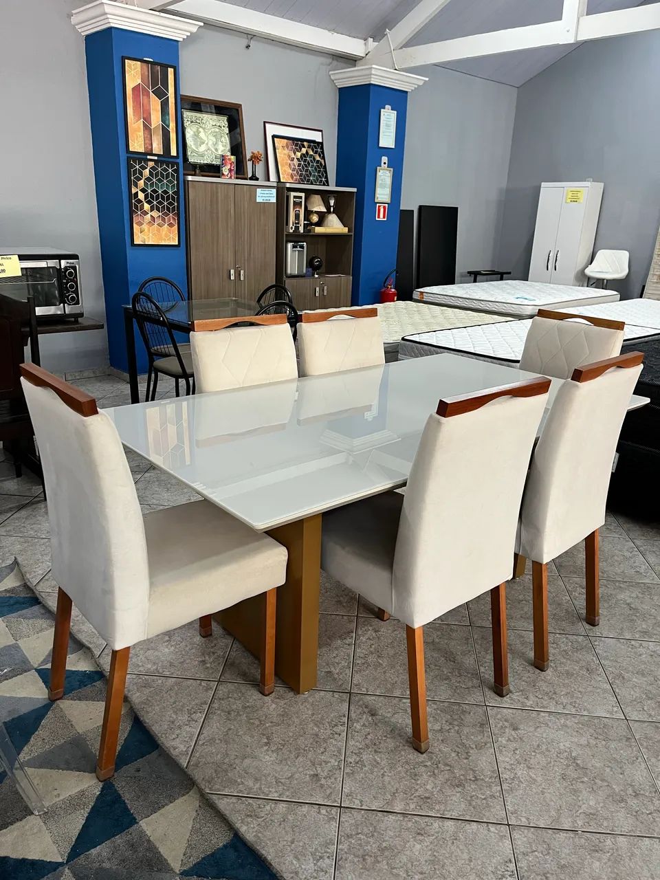 Mesa de jantar Laqueada com 6 cadeiras  - Foto 5