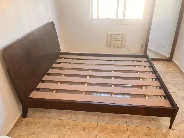 CAMA QUEEN C/CABECEIRA HIPNOS PLANOS
