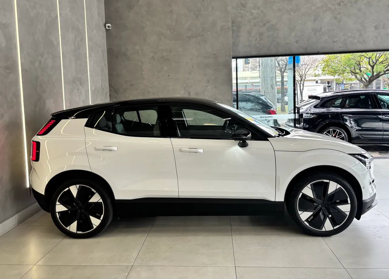 Volvo EX30 E60 Ultra (elétrico) 2024 - Foto 4
