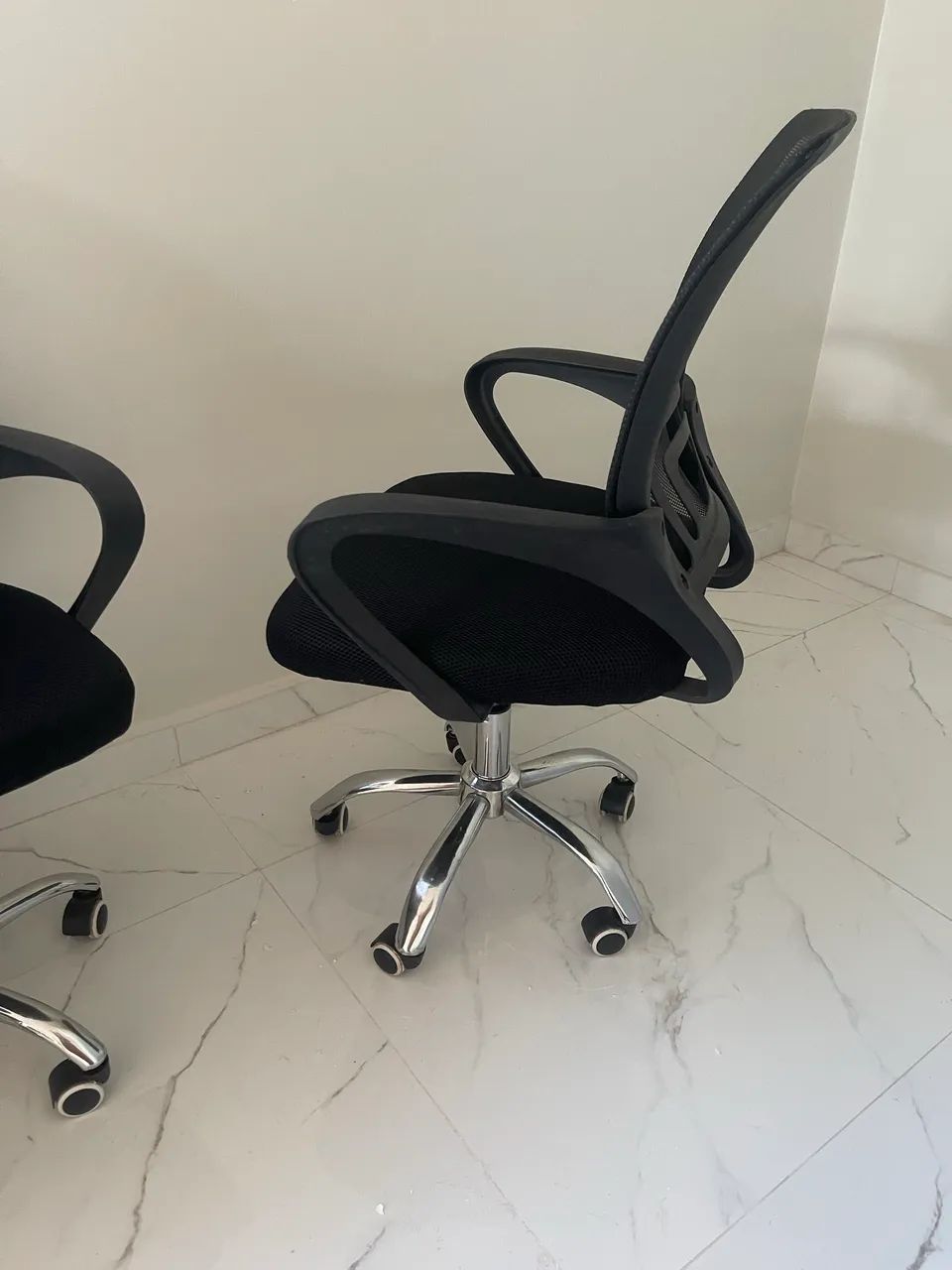 Cadeiras de escritório  - Foto 2