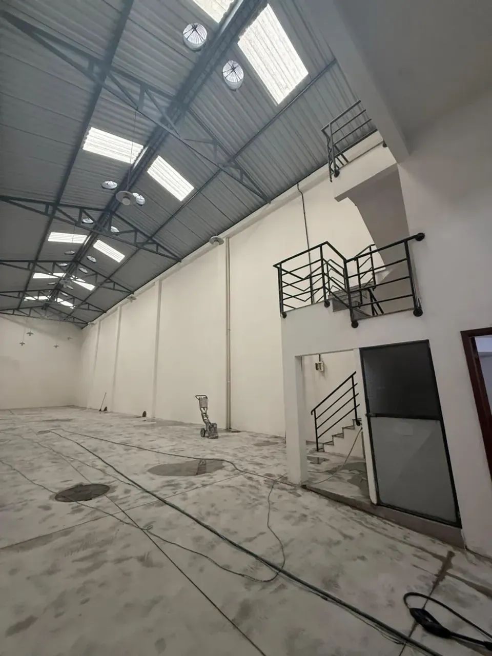 Ramos - Galpão 500² Todo Reformado - Foto 5