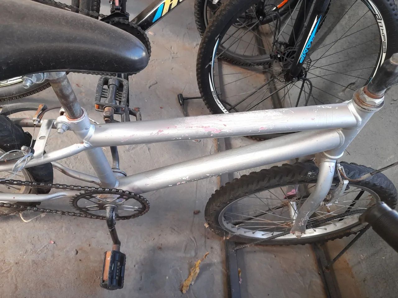 Bicicleta aro 20.  200,00 - Foto 3