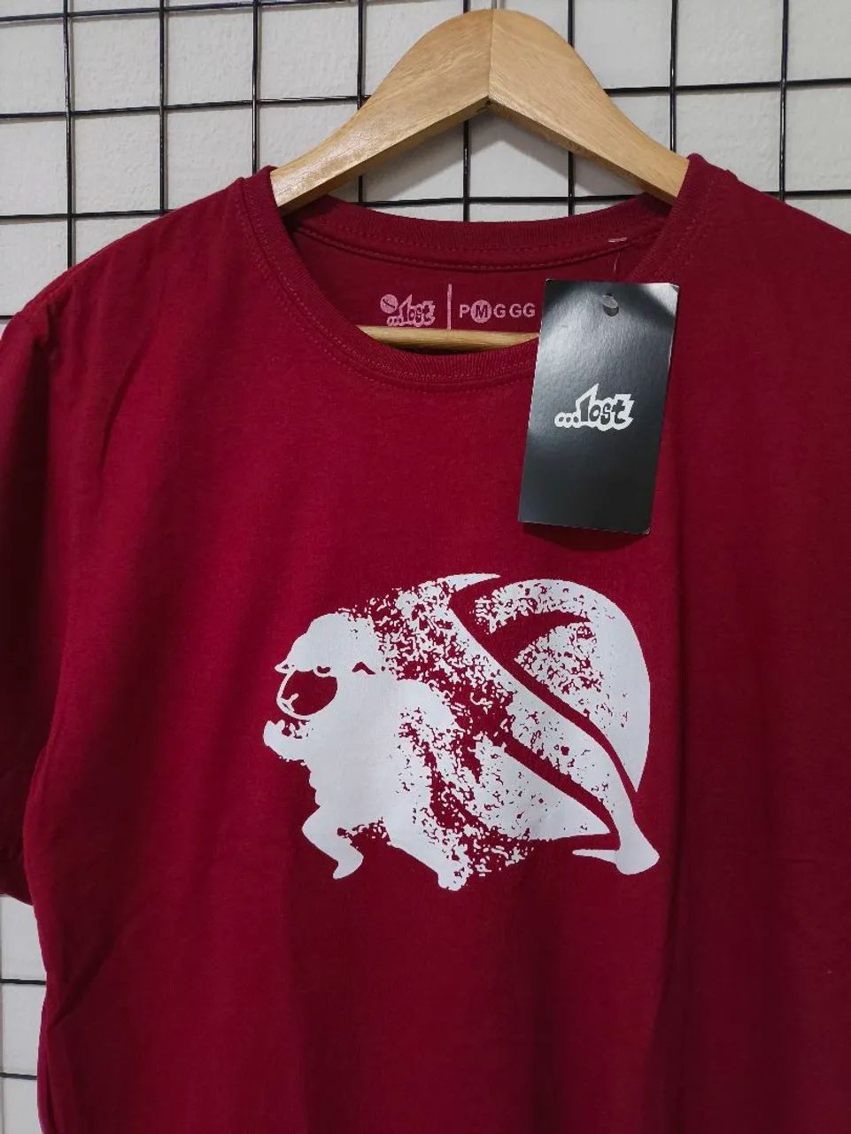 Camisa vermelha Lost - Tam M Algodão Premium 