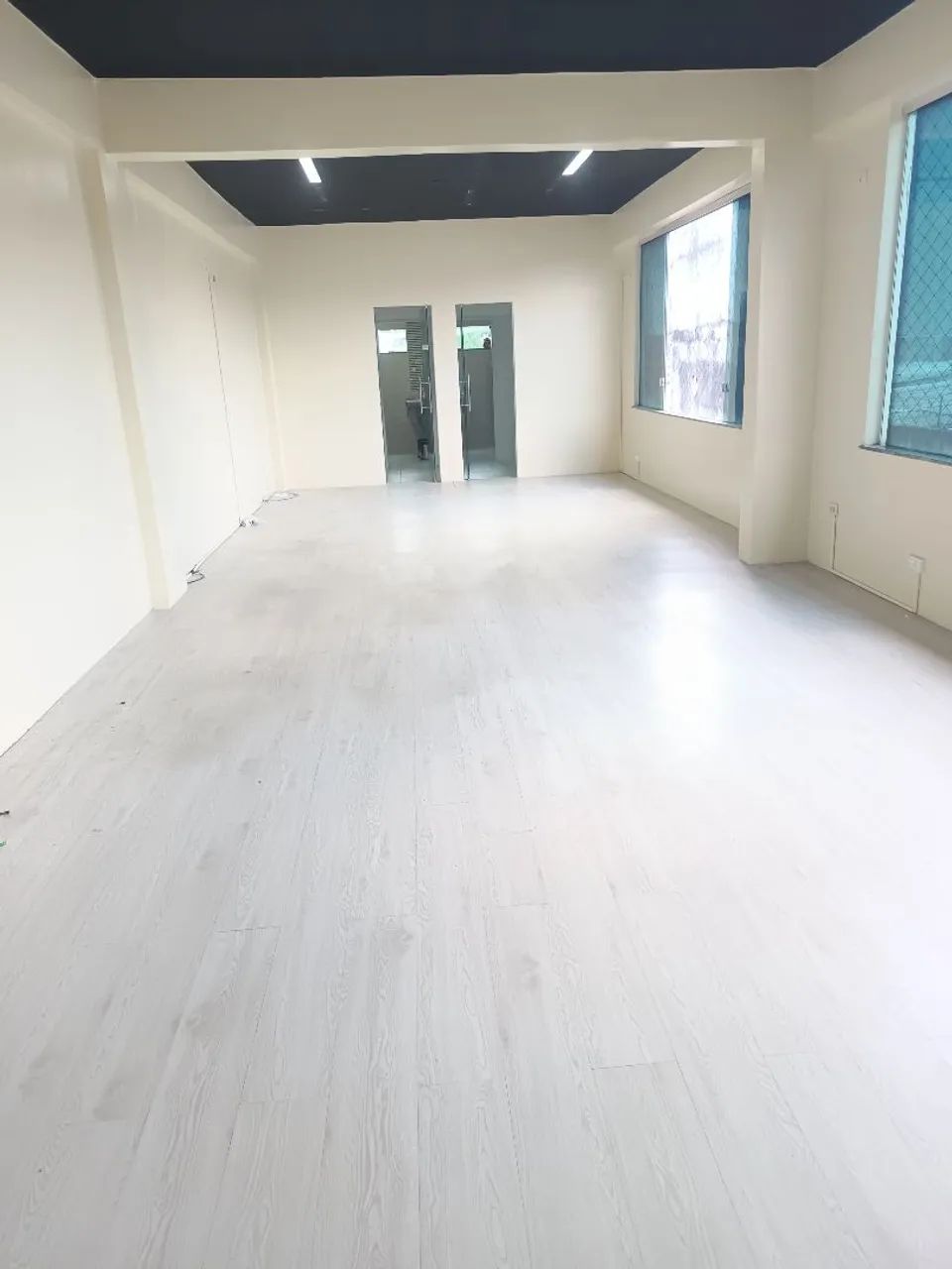 //Alugo Prédio Comercial no CJ Santos Dumont  - Foto 2