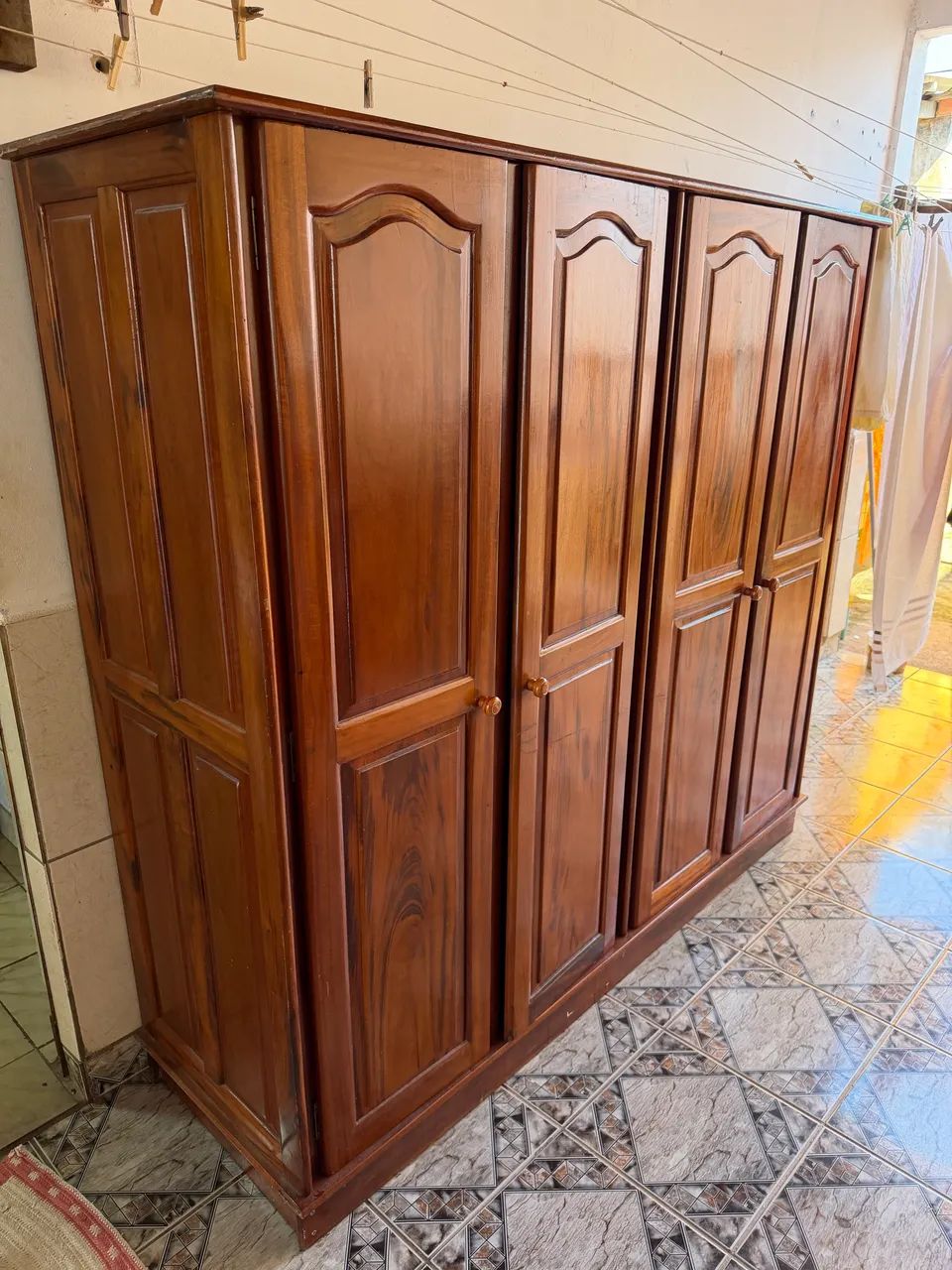 Guarda-roupa de madeira - Foto 5