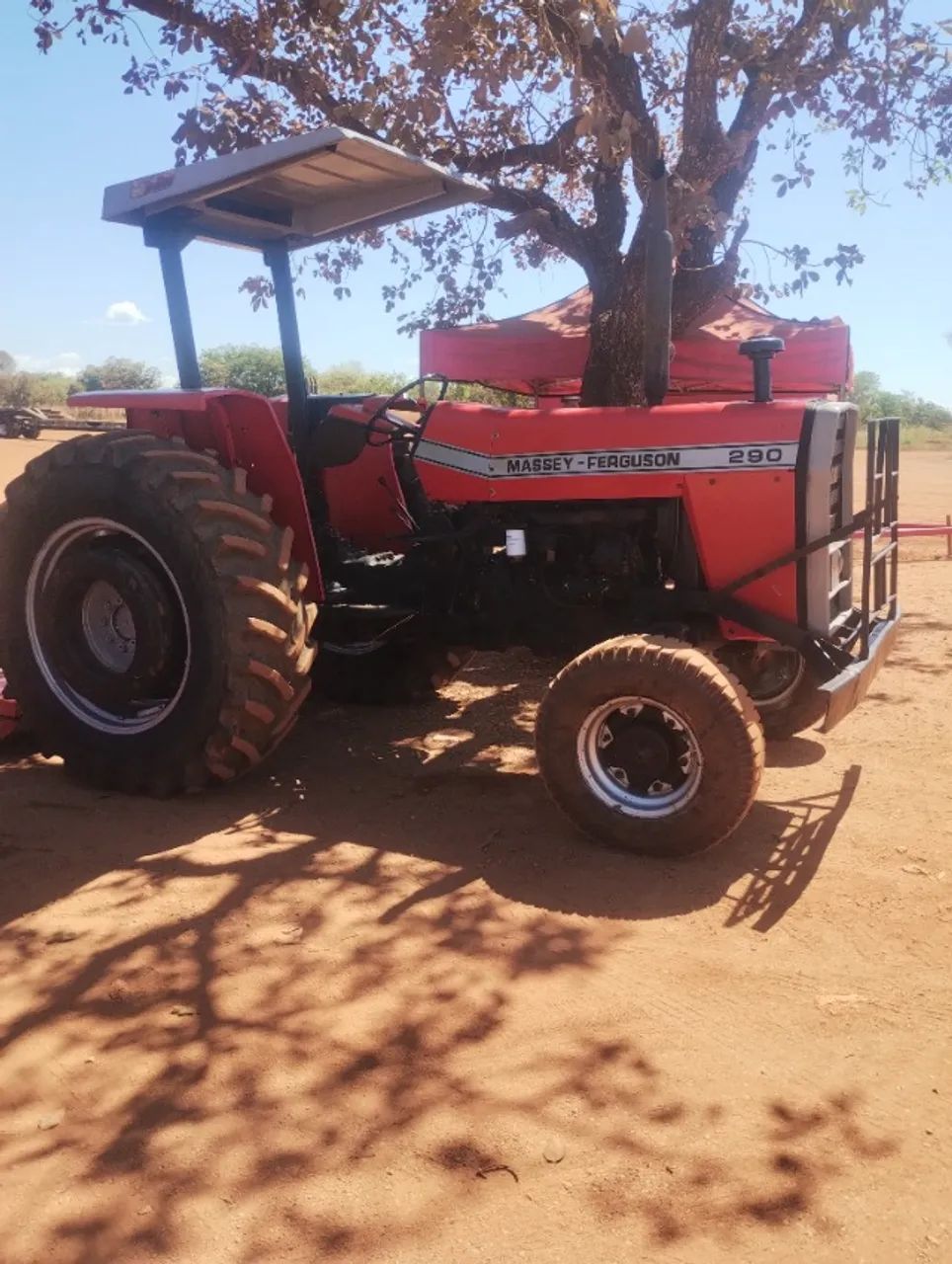 trator  MF 290 com 03 implementos