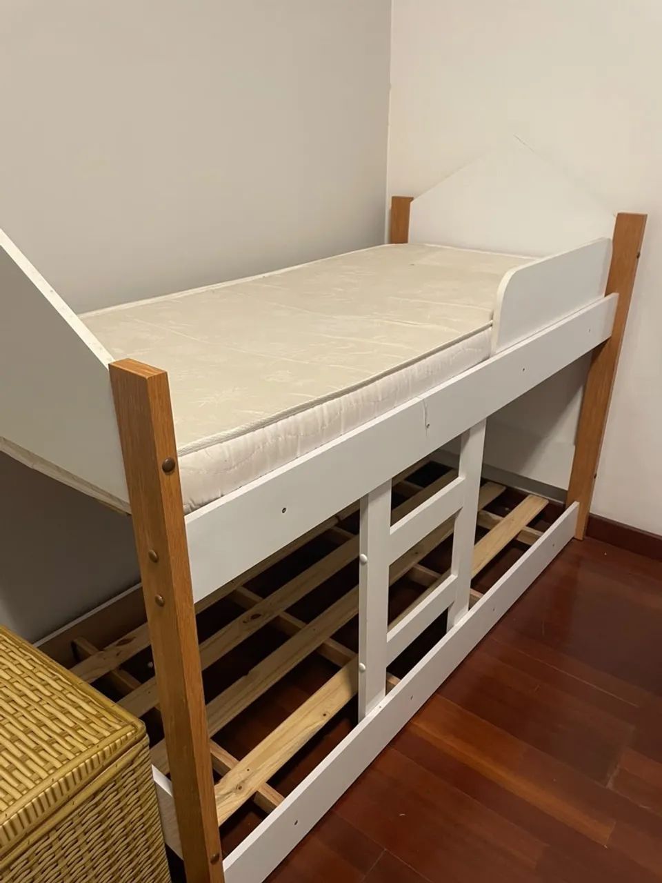 CAMA MONTESSORIANA BELICHE MINI CAMA