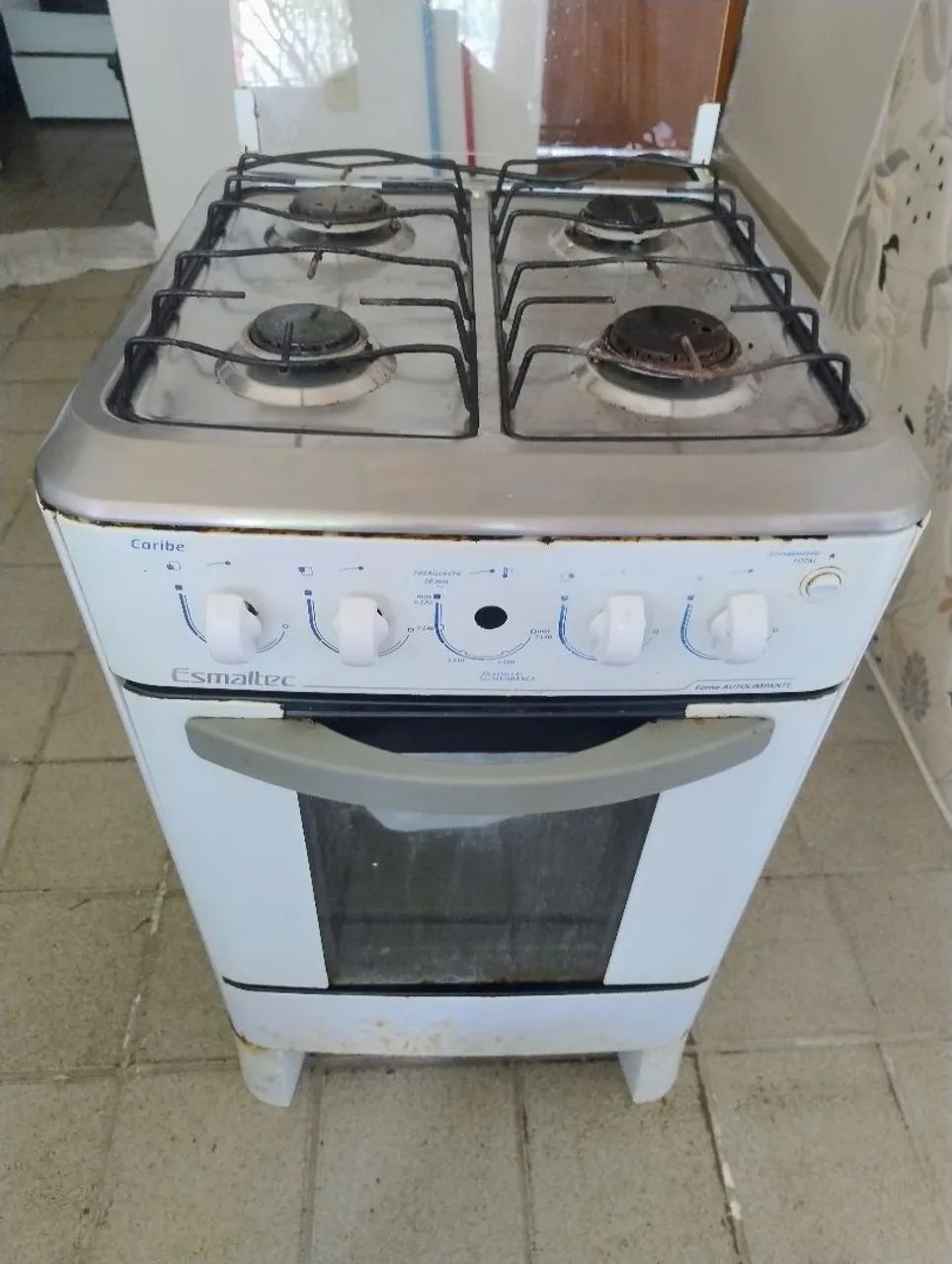 Fogão 4 bocas em perfeito funcionamento e bem conservado - Foto 2