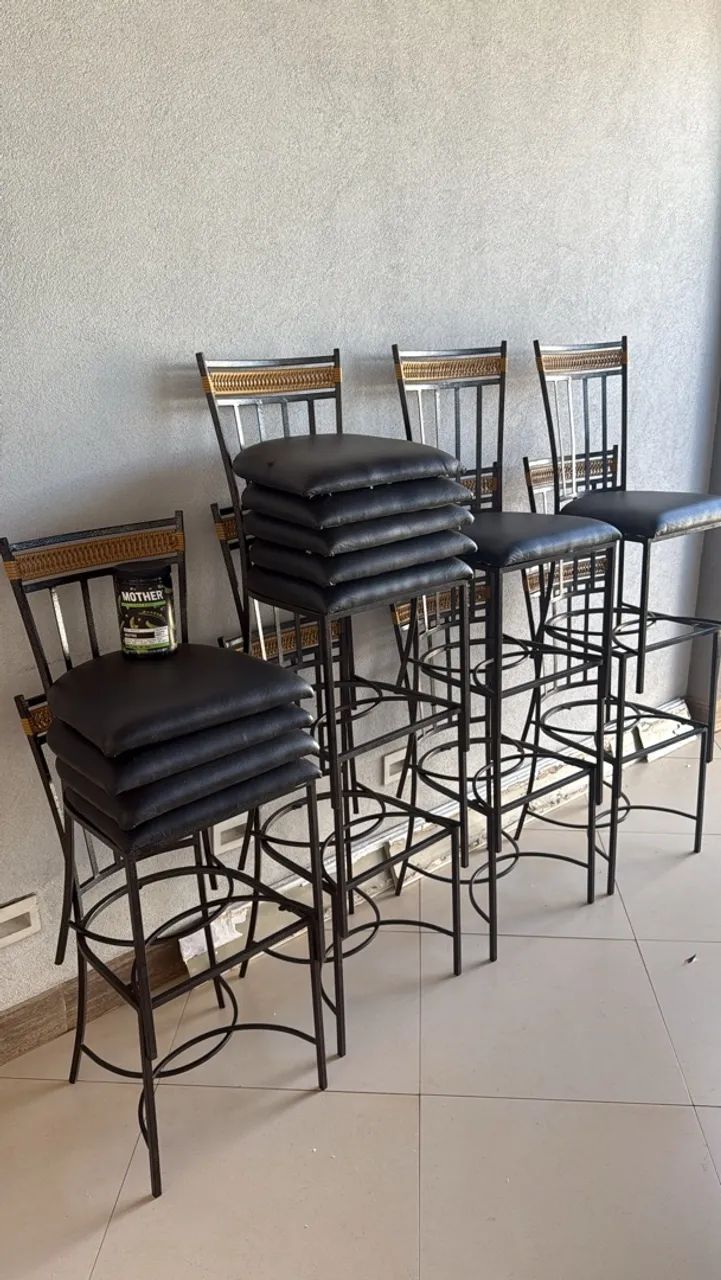 Vendo cadeiras lindas  - Foto 3