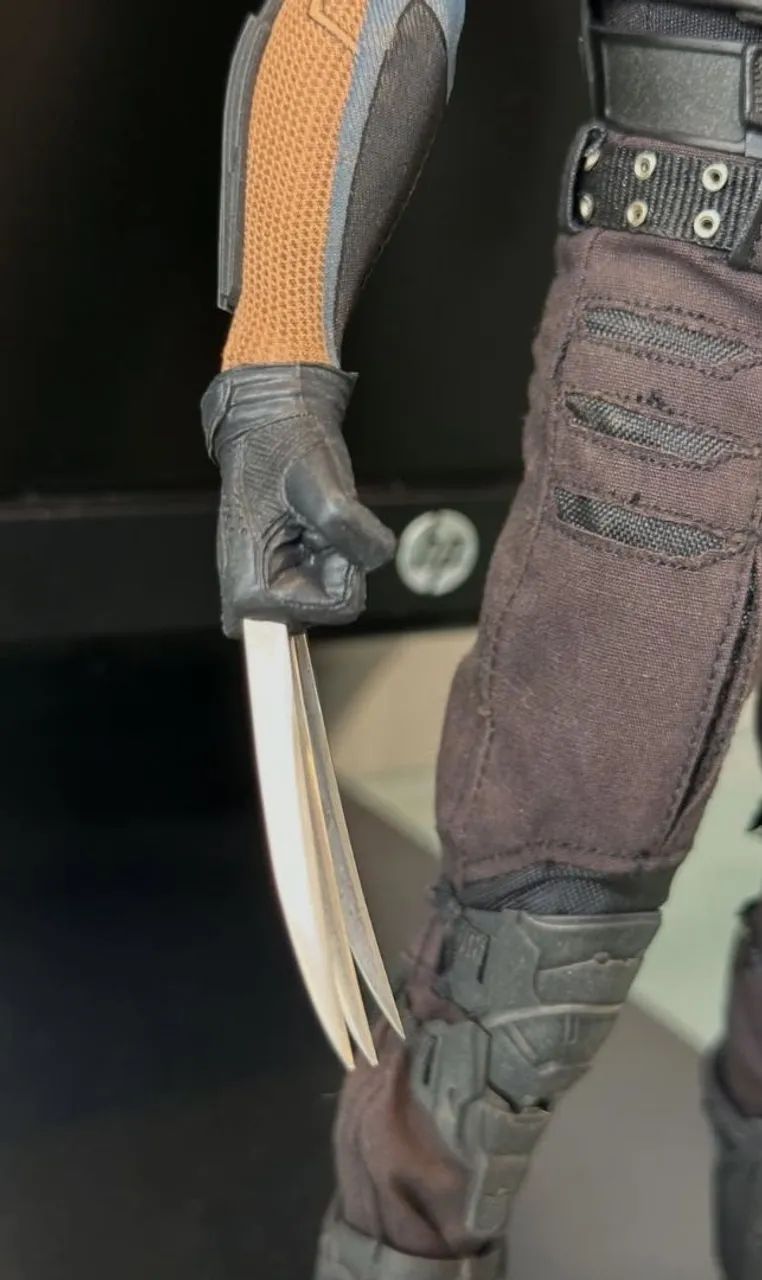Wolverine Hot toys  - Foto 4