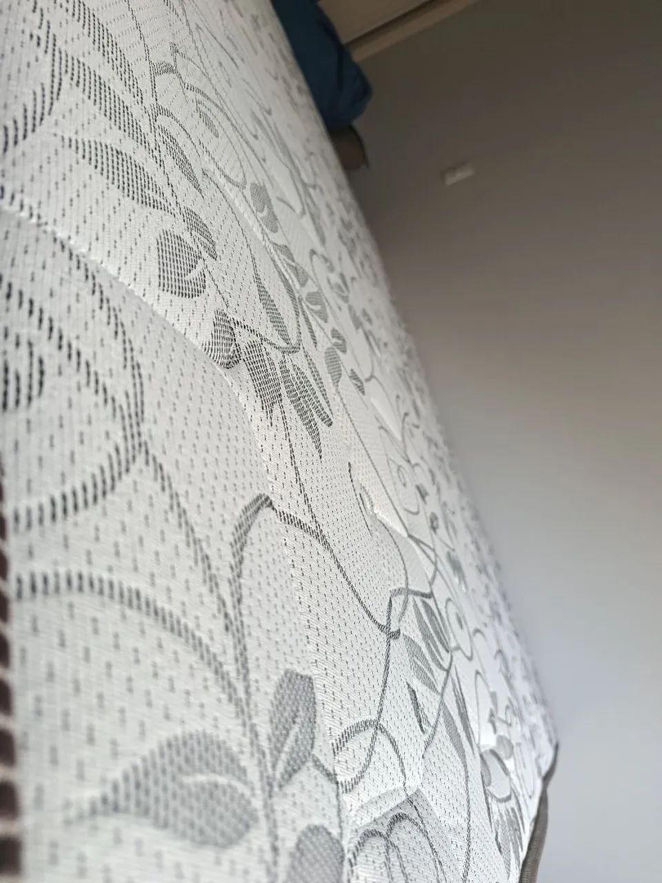 Cama super King com colchão firme resistente a peso  - Foto 3
