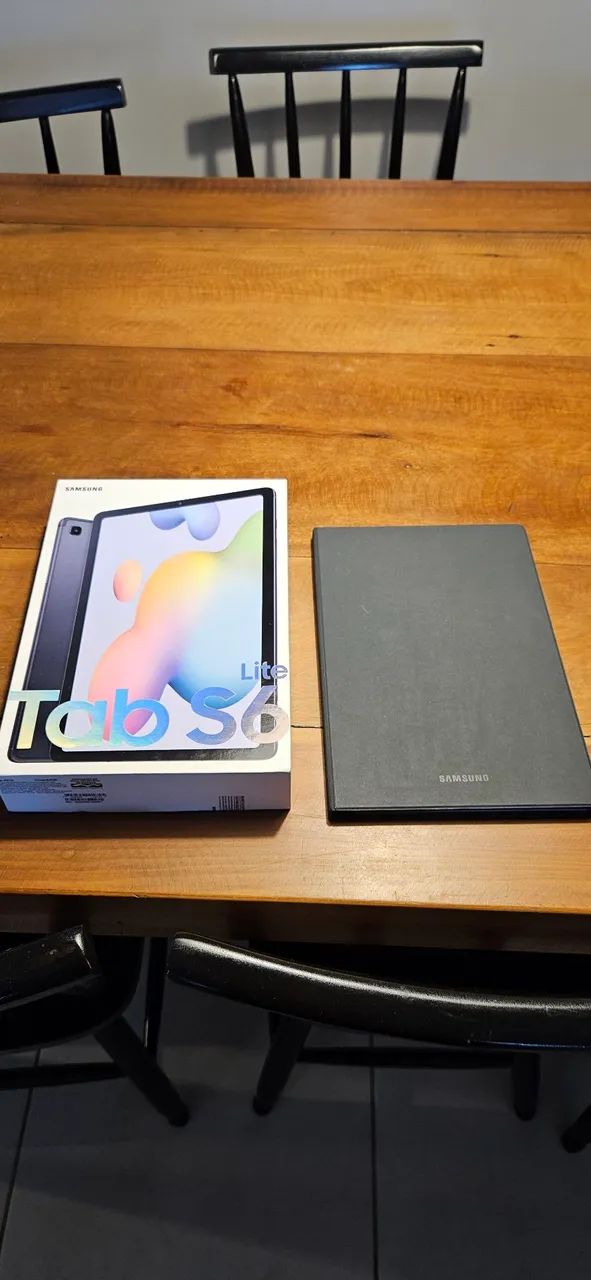 Tablet Samsung S6 Lite.