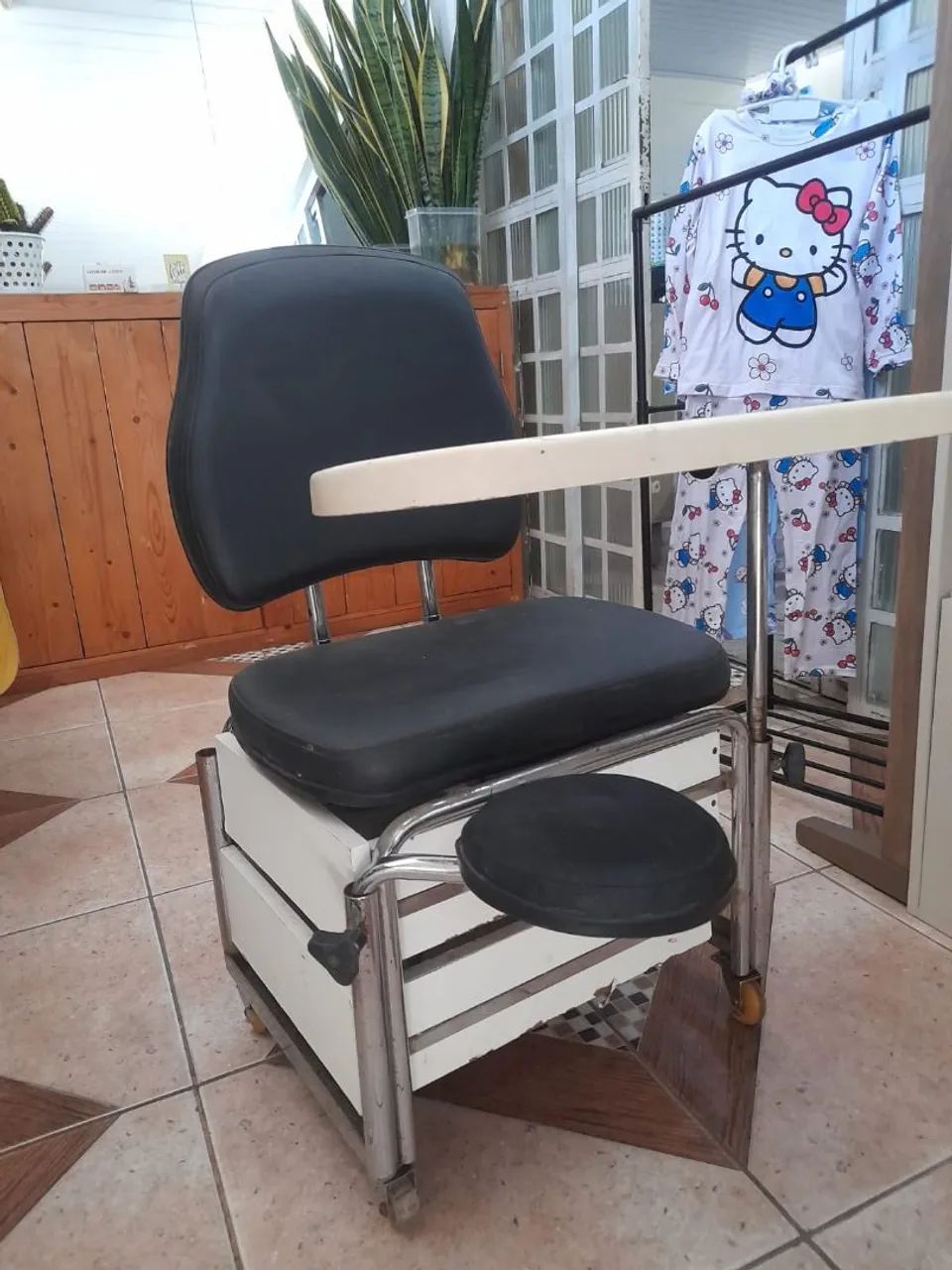 Cadeira de manicure 