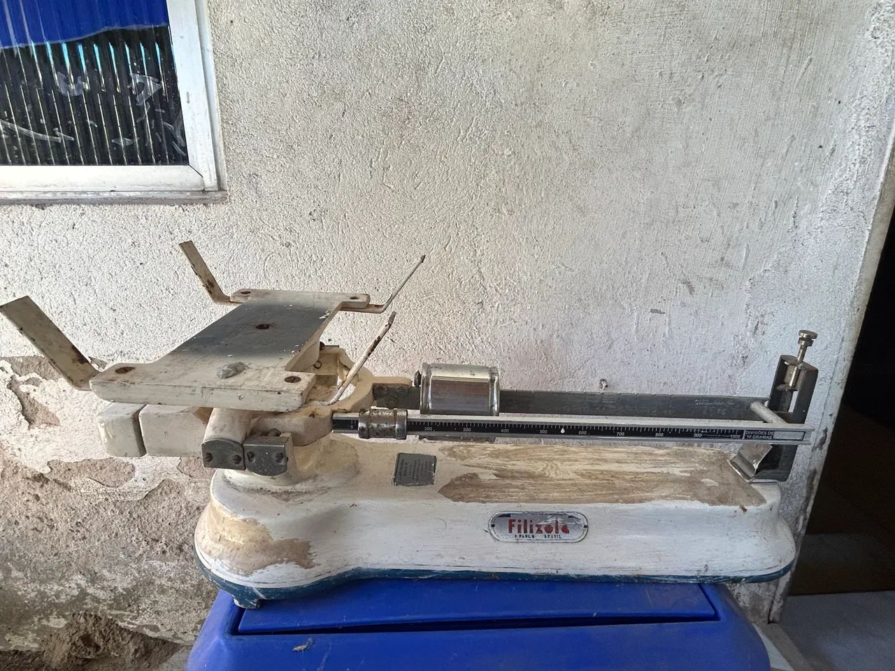 Balança de comércio. São duas 
