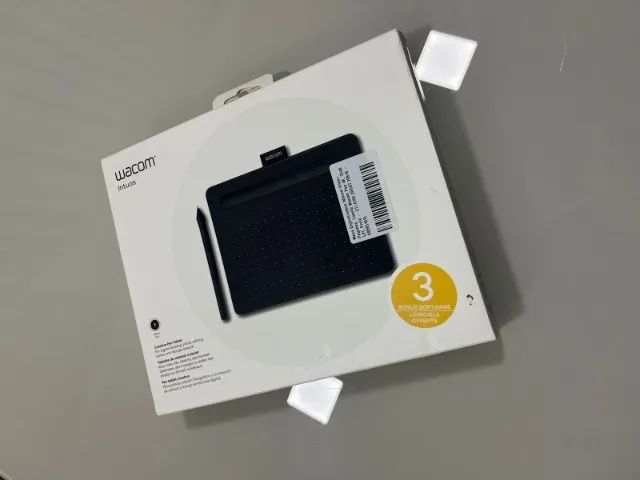 Mesa Digitalizadora Wacom Intuos CTL4100 - Preta