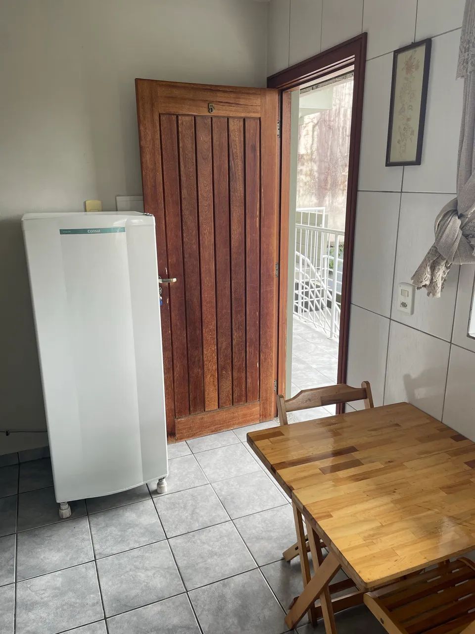 Kitinete mobiliada em capoeiras direto com proprietário  - Foto 4