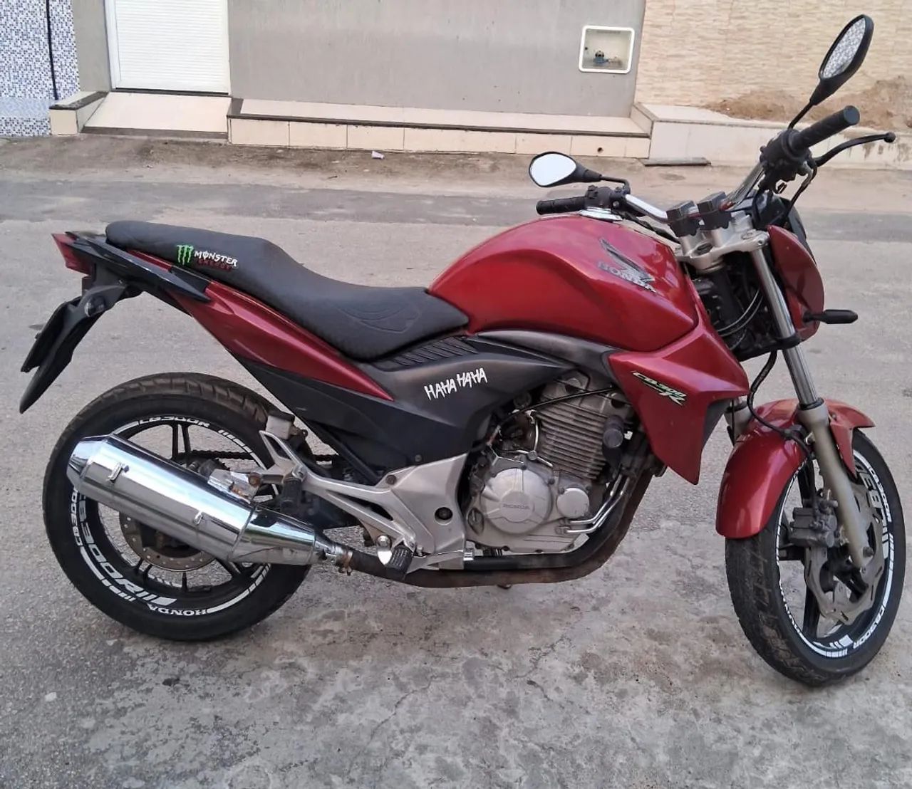 E pra vender logo 
