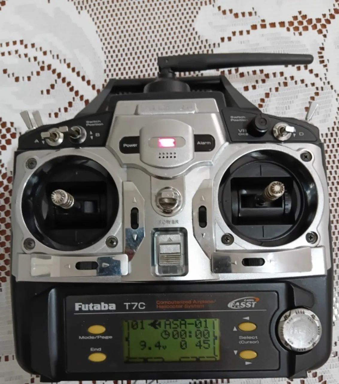 Rádio Futaba T7C 2.4GHz