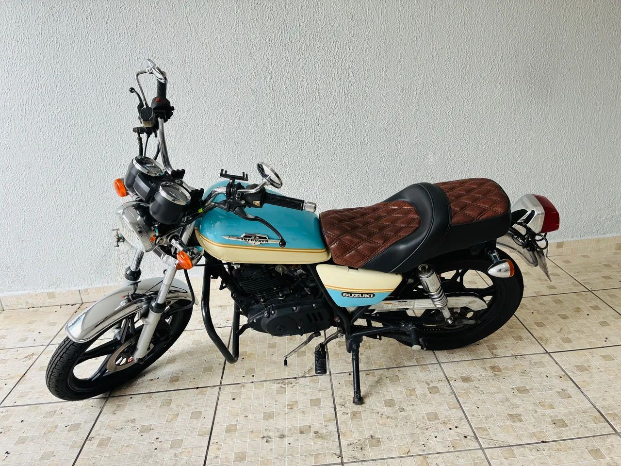 Intruder 125 CE - Foto 3