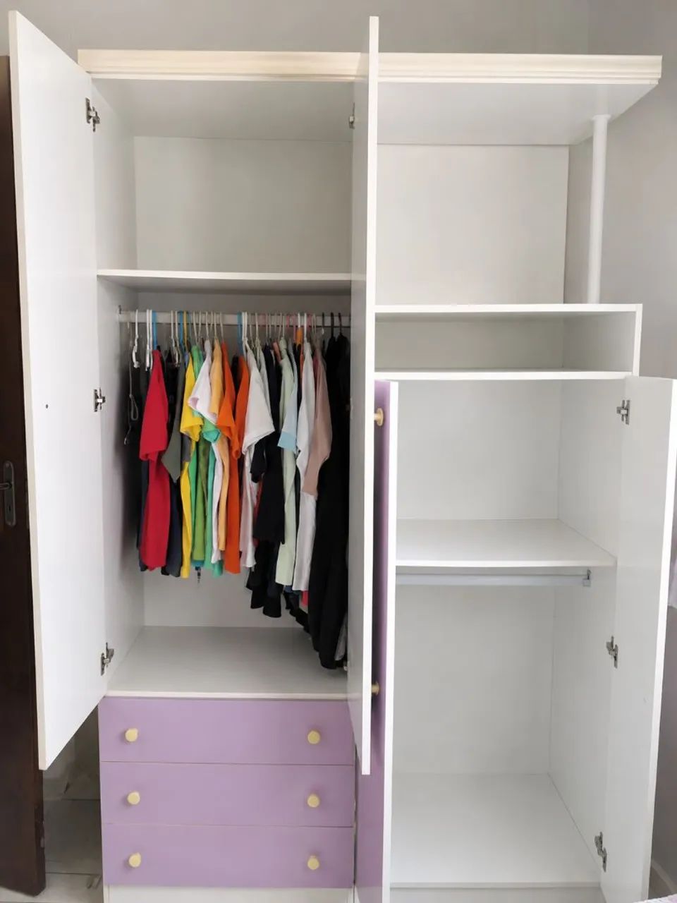 Guarda roupa infantil 