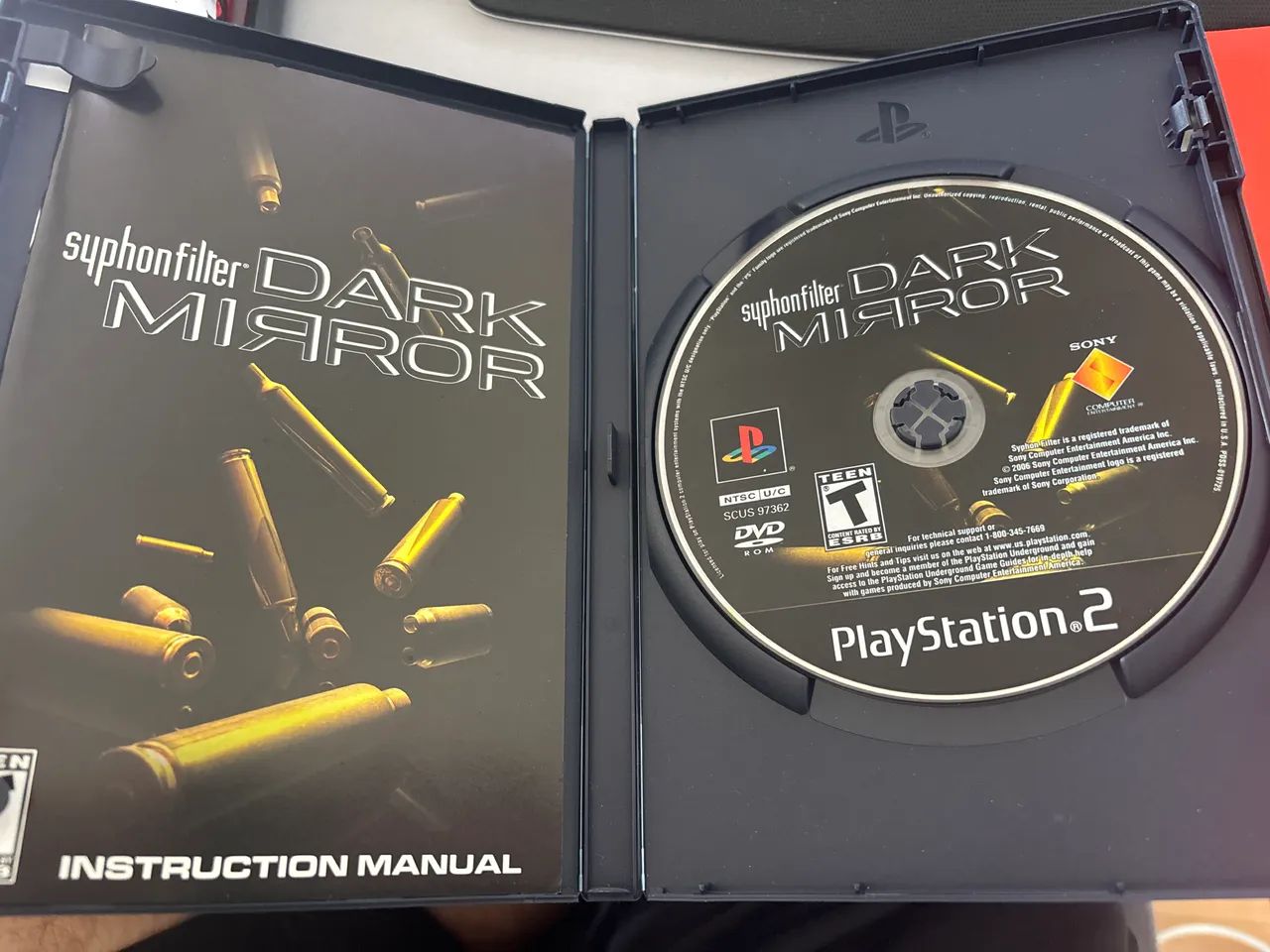 Jogo PS2 Syphon Filter Dark Mirror  - Foto 2