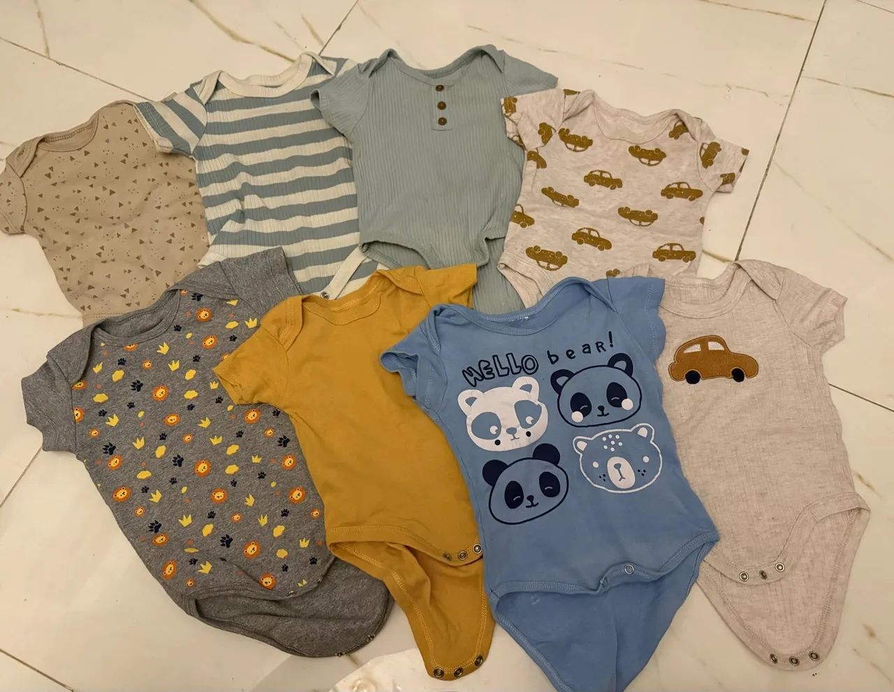 Roupas de bebê 