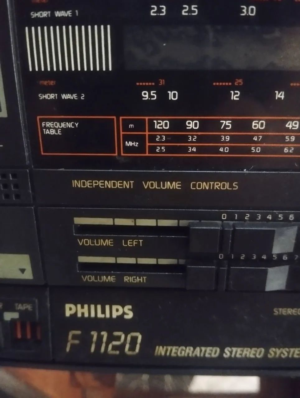 Vitrola Vinil Philips  DEFEITO  - Foto 4